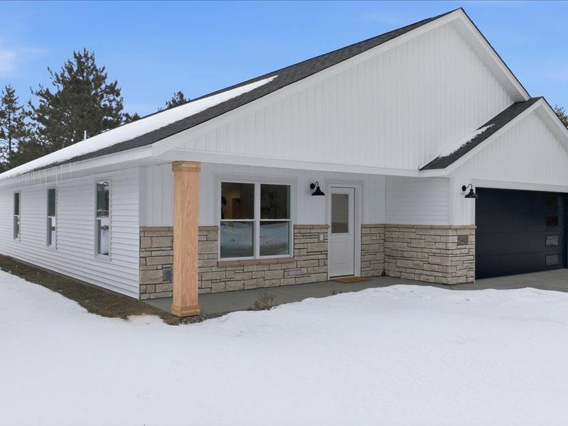 5468 Jericho Rd, Baxter, MN 56425