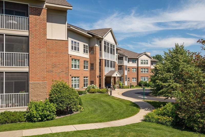 935 Ferndale St N #302, Maplewood, MN 55119