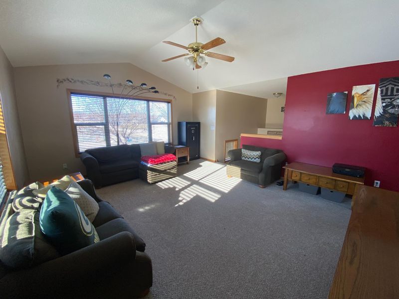 108 7th St SE, Grand Meadow, MN 55936
