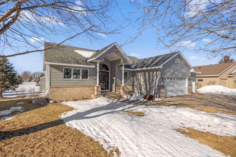 540 Hickory St S, Annandale, MN 55302
