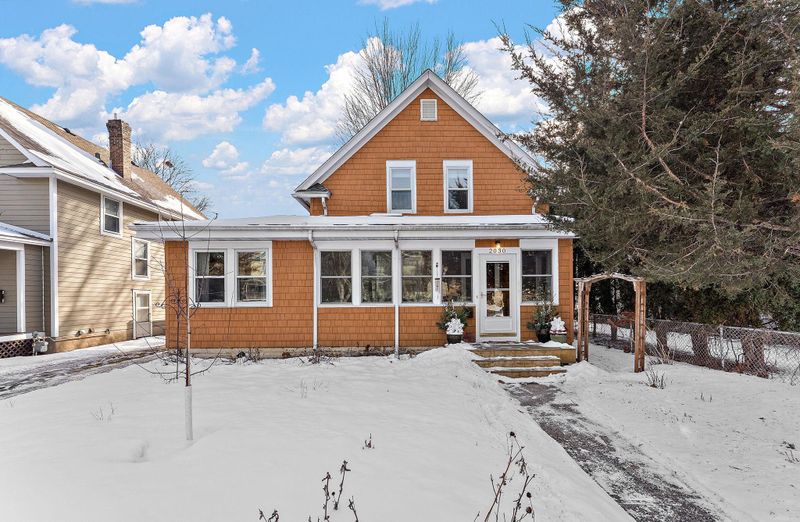 2030 Selby Ave, Saint Paul, MN 55104