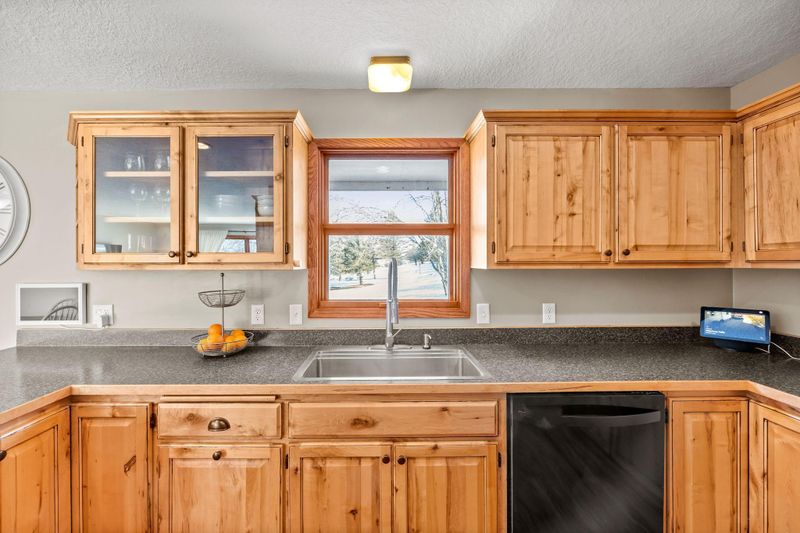 217 Carter St NE, Watertown, MN 55388