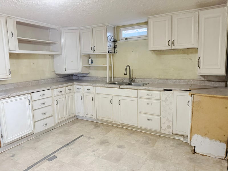 103 Bullis St, Kenyon, MN 55946