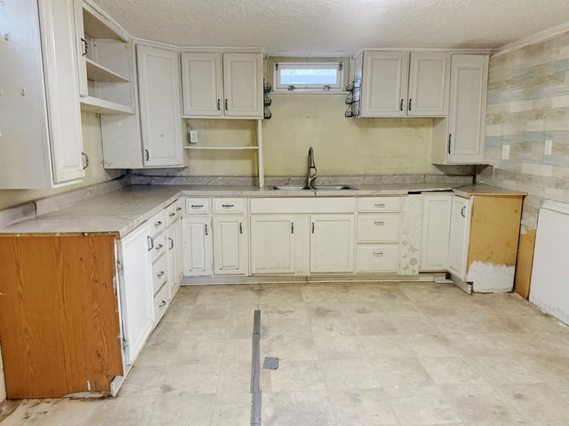 103 Bullis St, Kenyon, MN 55946
