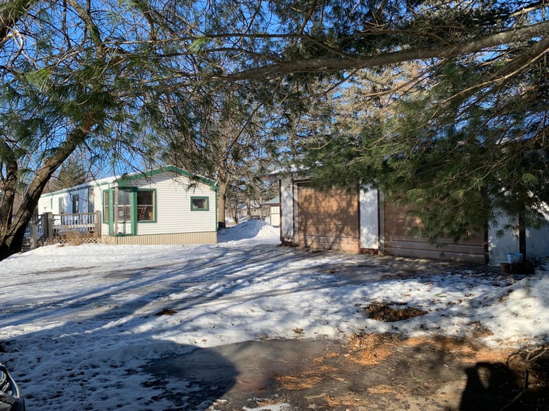 110 Grover Ave W, Backus, MN 56435