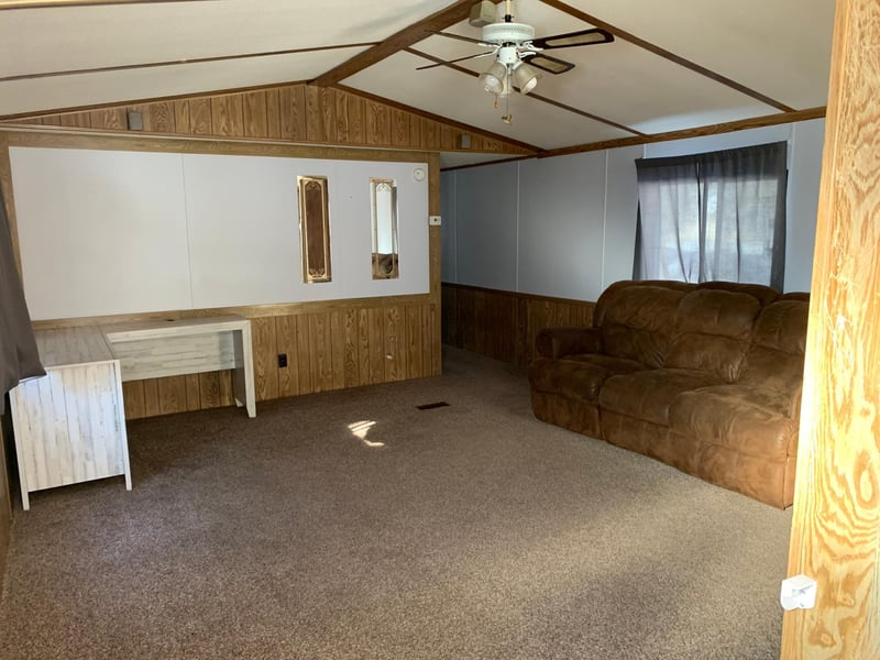 110 Grover Ave W, Backus, MN 56435