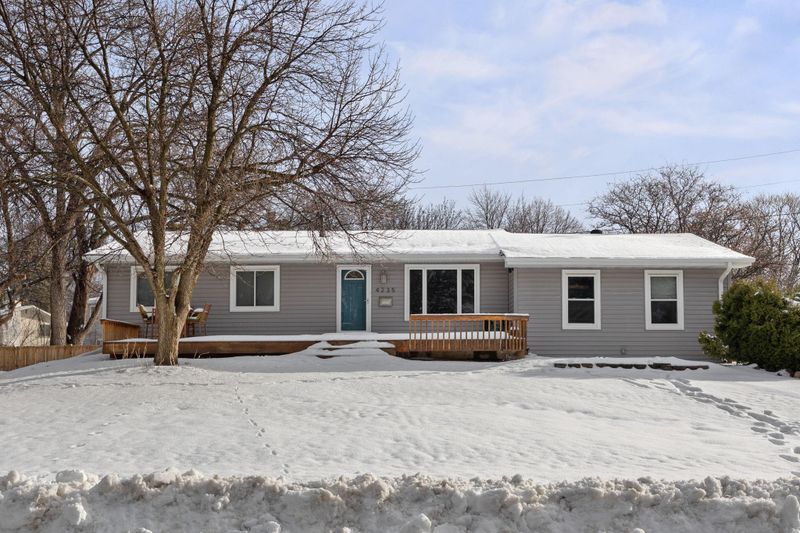 4235 Royce St NE, Columbia Heights, MN 55421