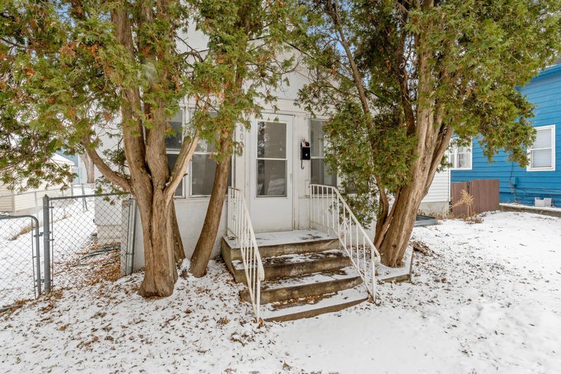 4026 Girard Ave N, Minneapolis, MN 55412