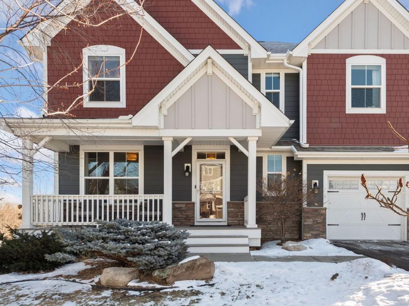 9785 Emerson Ct, Eden Prairie, MN 55347