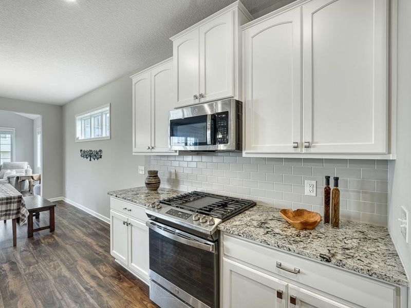 2710 Kama Ave NE, Saint Michael, MN 55376
