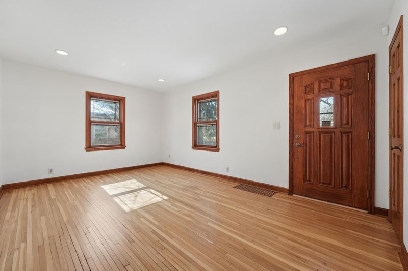 4541 Harriet Ave, Minneapolis, MN 55419