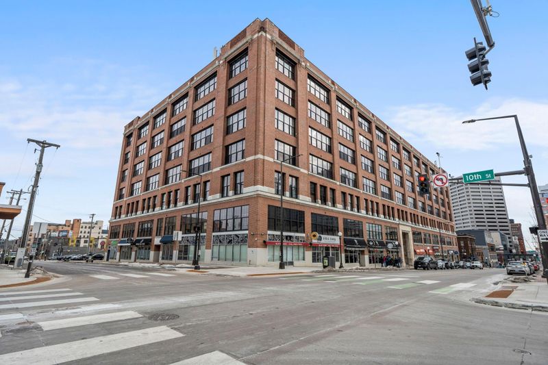 500 Robert St N #408, Saint Paul, MN 55101