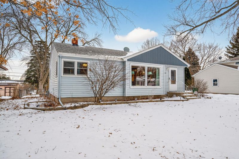 1034 Cobb Rd, Shoreview, MN 55126