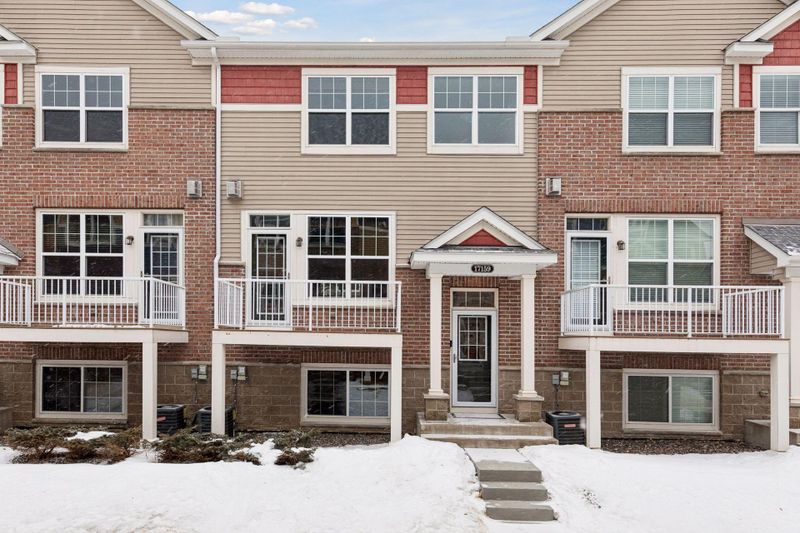 17159 72nd Ave N #2803, Maple Grove, MN 55311