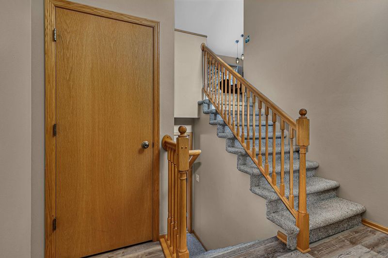 6743 Black Spruce St, Saint Cloud, MN 56303