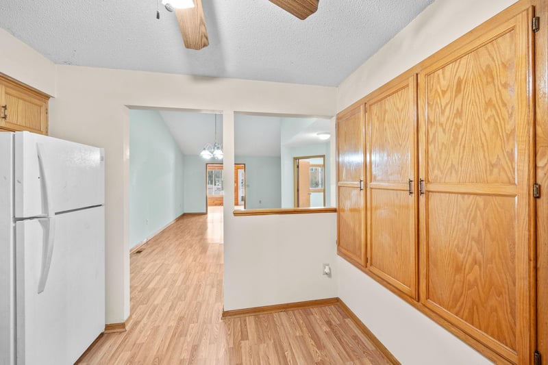 6313 Vera Cruz Ln N, Brooklyn Park, MN 55429