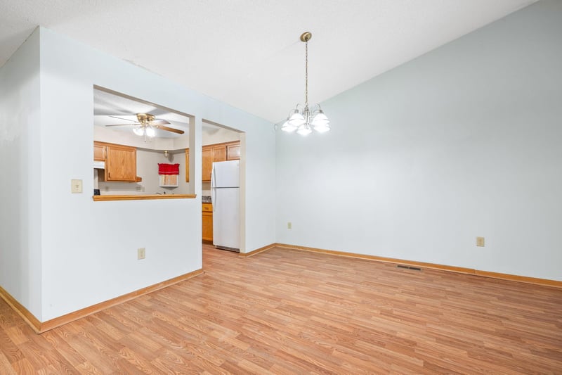 6313 Vera Cruz Ln N, Brooklyn Park, MN 55429