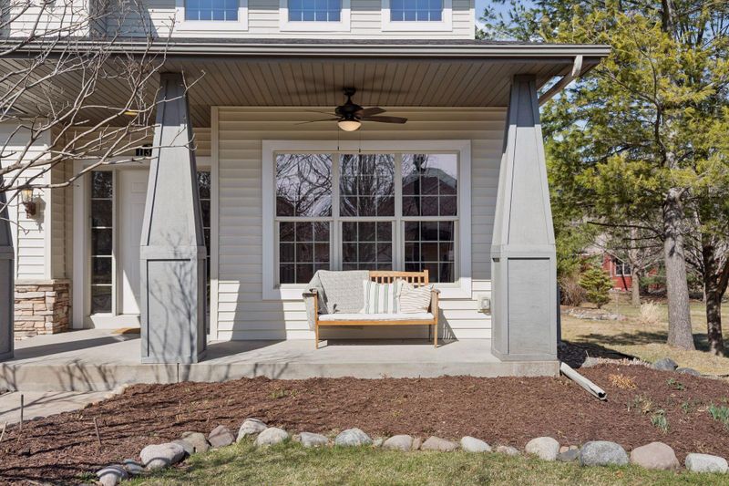 11376 Eagle View Ter, Woodbury, MN 55129