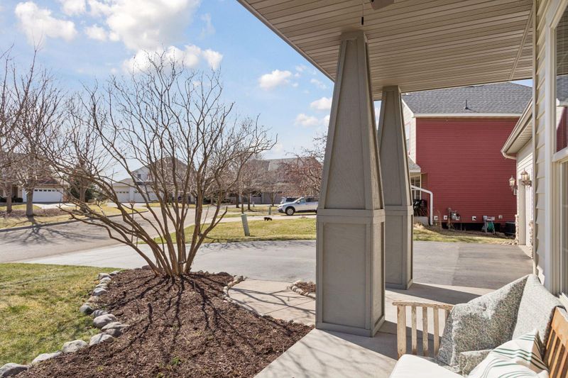 11376 Eagle View Ter, Woodbury, MN 55129