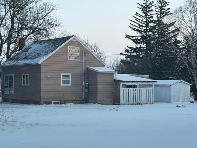 420 3rd Ave NW, Spring Grove, MN 55974