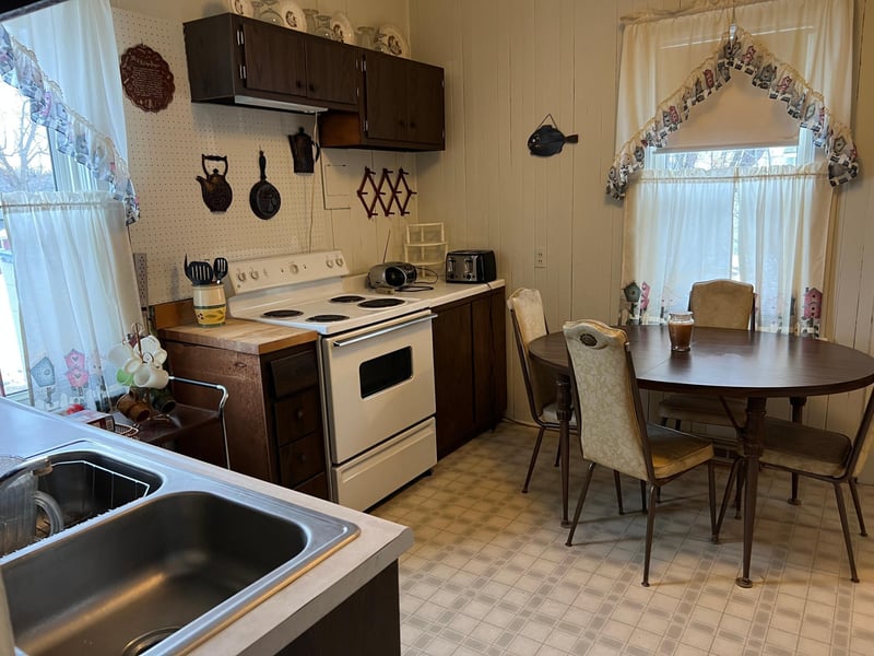 1175 3rd Ave, Cumberland, WI 54829