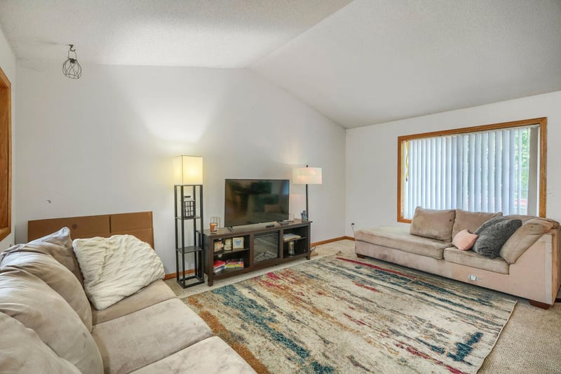 567 131st Ave N, Champlin, MN 55316