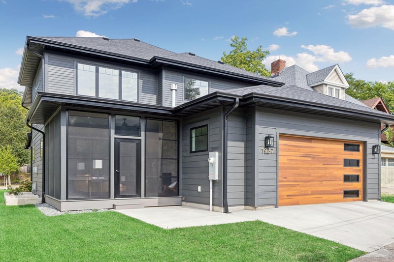 1967 Sheridan Ave S, Minneapolis, MN 55405