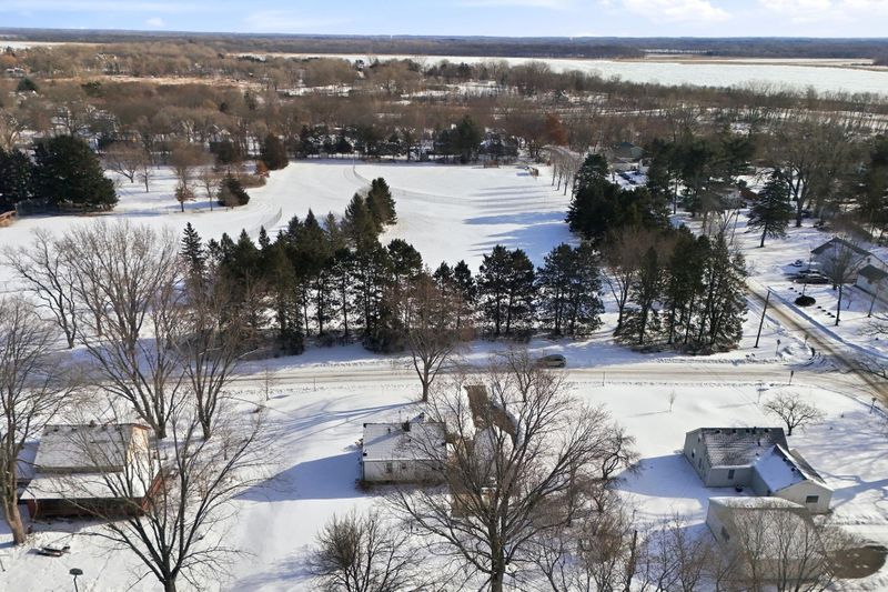 6917 Sunrise Dr, Circle Pines, MN 55014