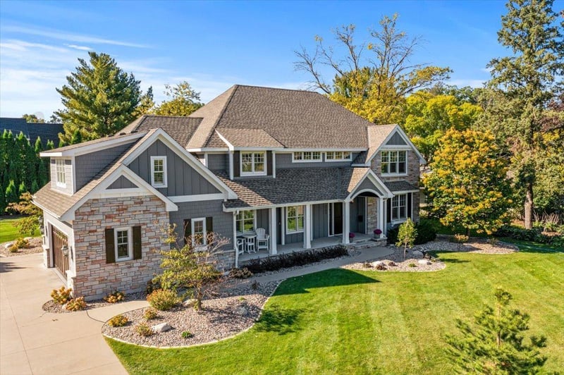 5204 Glengarry Pw, Edina, MN 55436