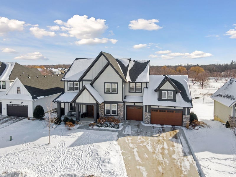 25025 Bentgrass Way, Shorewood, MN 55331