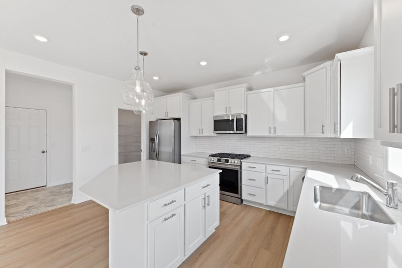 18665 Kennedy St NW, Elk River, MN 55330