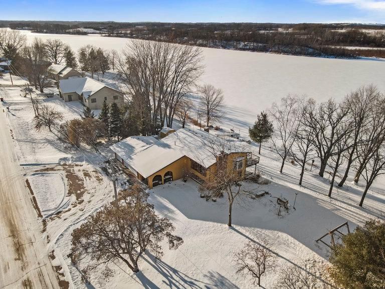 20096 Ann River Dr, Mora, MN 55051