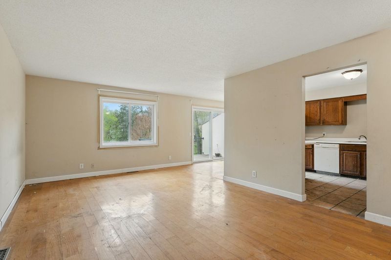 178 Galtier Pl, Shoreview, MN 55126
