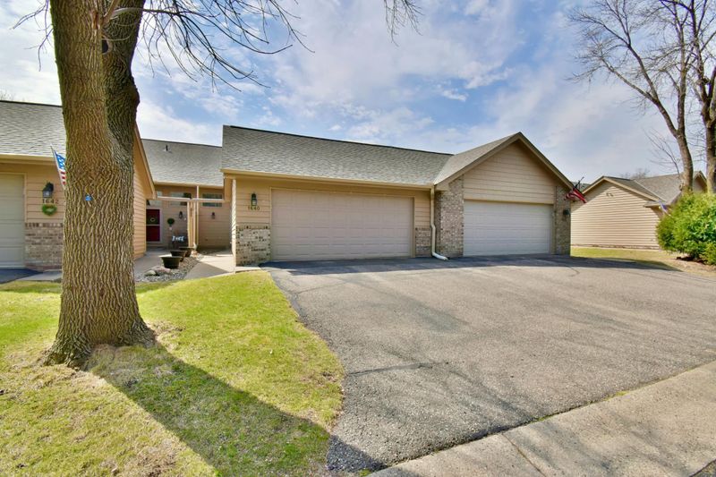1640 Waterbury, Waconia, MN 55387