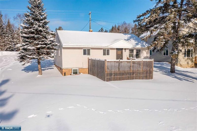 815 3rd St N, Tower, MN 55790
