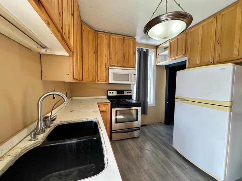 501 Olive St, West Concord, MN 55985