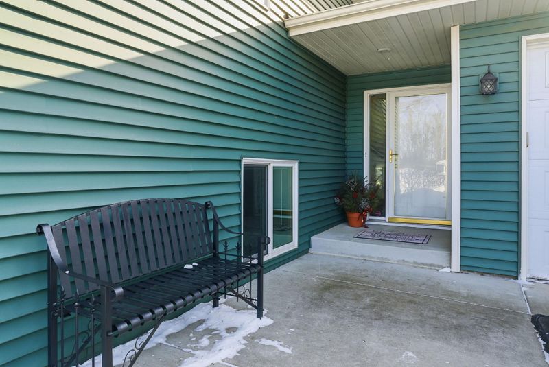 2225 Old Post Rd, Independence, MN 55359