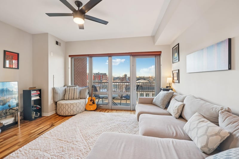 929 Portland Ave #410, Minneapolis, MN 55404