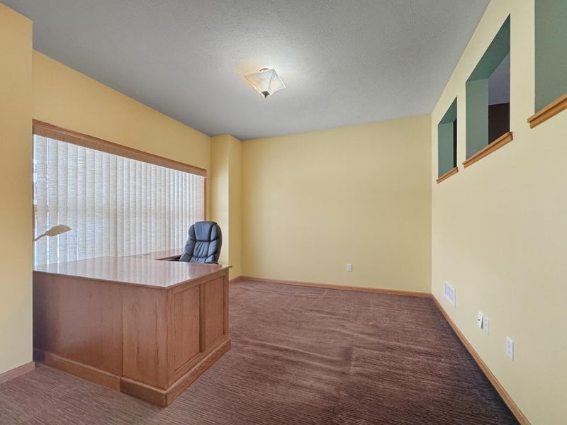 969 Kelly St, Lino Lakes, MN 55014