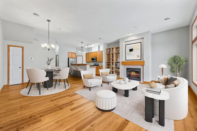 11780 Vermillion St NE #E, Blaine, MN 55449