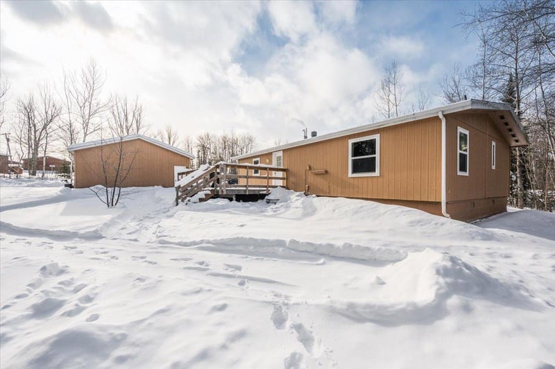 4390 S Kellogg Rd, South Range, WI 54874