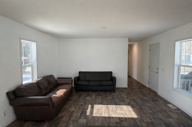 555 2nd St SE #18, Cokato, MN 55321