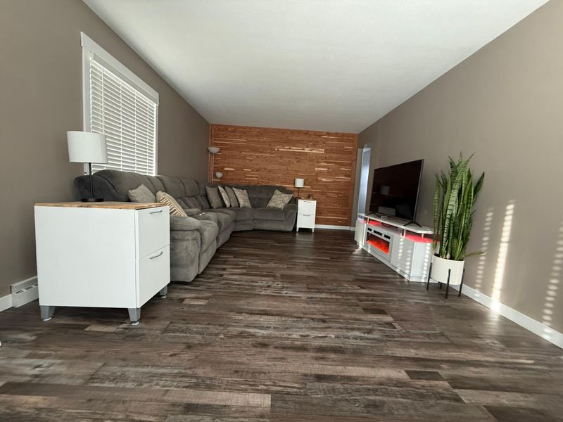416 W Tyler Ave, Eau Claire, WI 54701