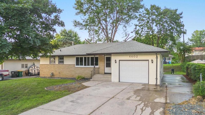 6602 36th Ave N, Crystal, MN 55427