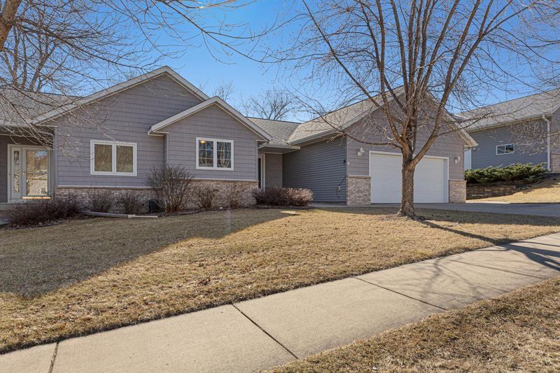941 Rice St, Faribault, MN 55021