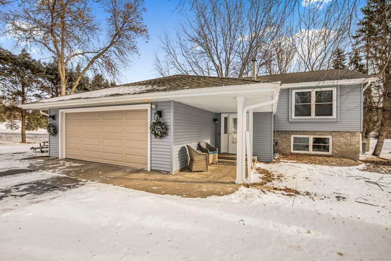 2202 Clare Ct, Saint Cloud, MN 56301