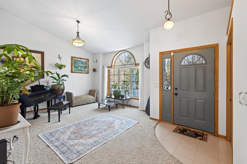 6417 Edgemont Blvd, Brooklyn Park, MN 55428