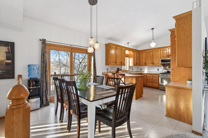 6417 Edgemont Blvd, Brooklyn Park, MN 55428