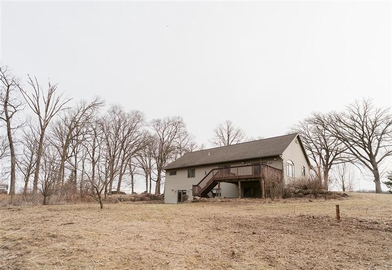 11898 River St, Holdingford, MN 56340