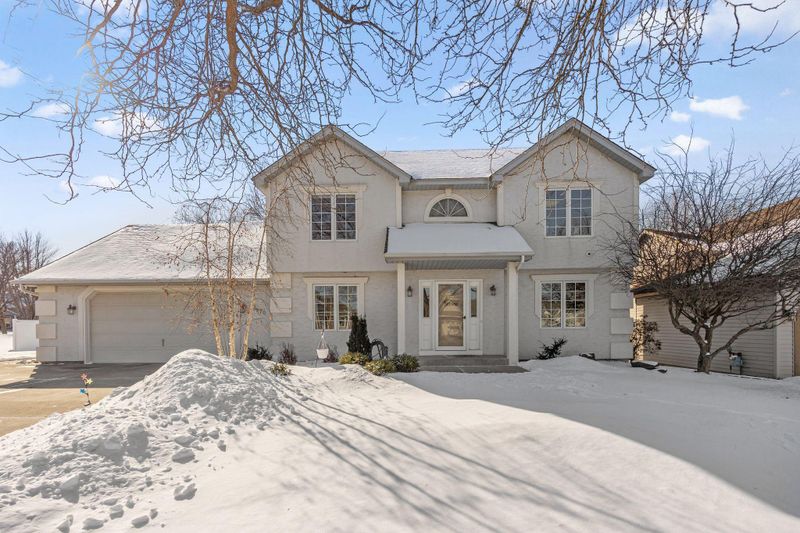 7870 Jocelyn Ave S, Cottage Grove, MN 55016